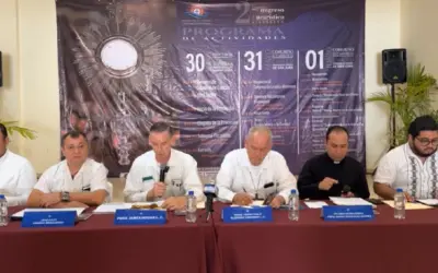 Rumbo a Jesús Eucaristía: 2º Congreso Eucarístico Diocesano en Cancún