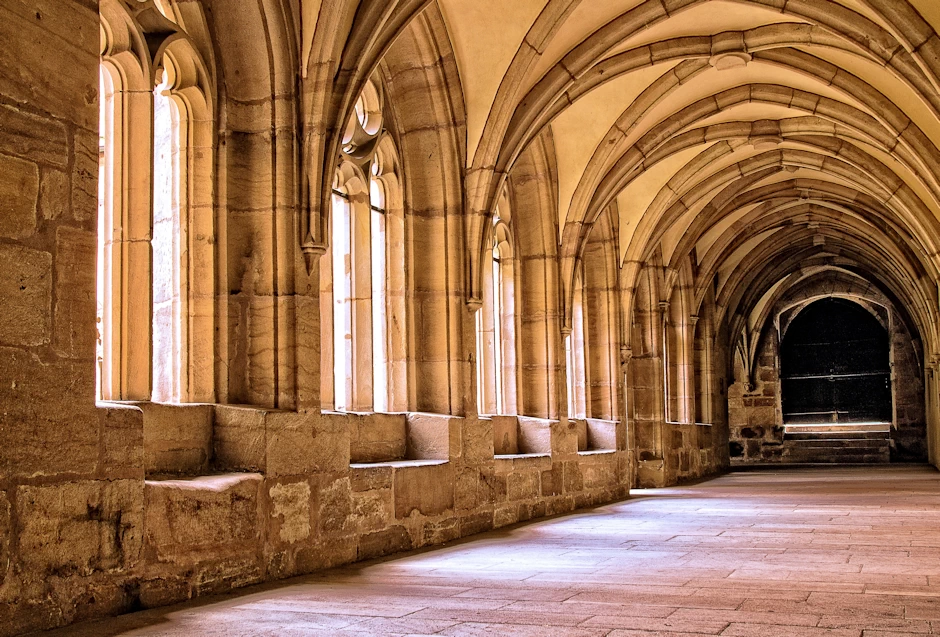 Encontrar la paz en el monasterio y en el mundo