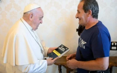 El Papa recibió a Zuncheddu, un pastor encarcelado por 33 años y luego absuelto