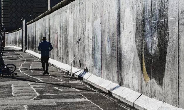 El muro de Berlín y los nuevos muros de hoy