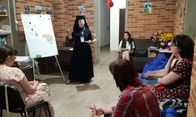 Religiosa ucraniana: Ayudo a la gente a no cerrar su corazón