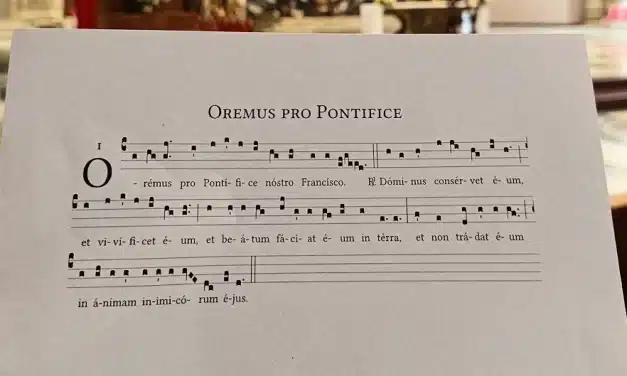 El canto «Oremus pro Pontifice» resuena en San Pedro