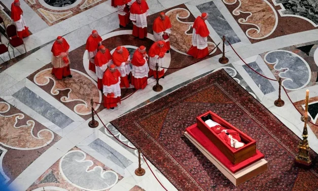 Este viernes 25 de abril se cerrará el féretro del Papa Francisco