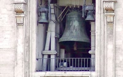 Un imprevisto: el sonido que no llegó cuando murió el Papa Francisco