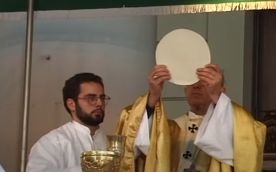 Un video que narra la historia de Francisco desde su infancia hasta la elección papal