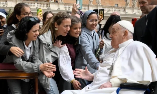 «Feliz Domingo de Ramos y Feliz Semana Santa»