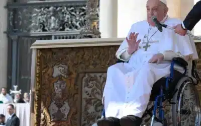 El Papa: la enfermedad es una escuela de amor, Dios no nos deja solos