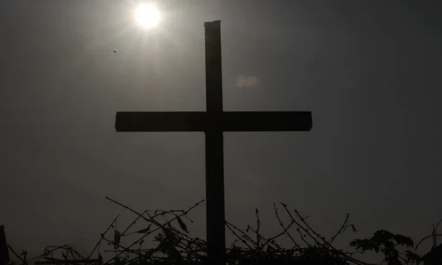 «El silencio de Dios está a la espera del amor de los hombres»
