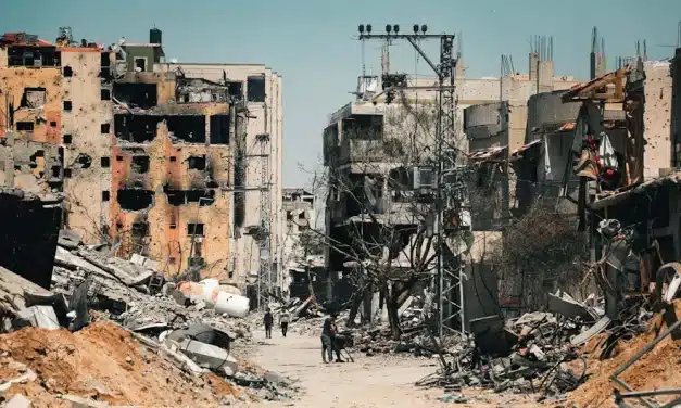 Parolin: No más bombas en Gaza, pedimos la tregua en Ucrania