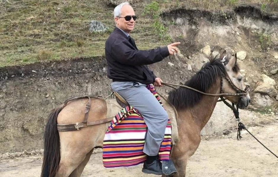 El Papa de la comunidad misionera
