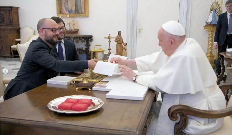 “Su mirada simple y práctica lo llevó a Roma”