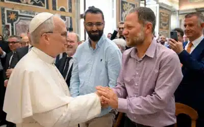 León XIV: el Papa desarmante. Se cumple un mes de su elección