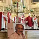 a tres a%ons del martirio