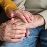 holding-hands-8649669_1280
