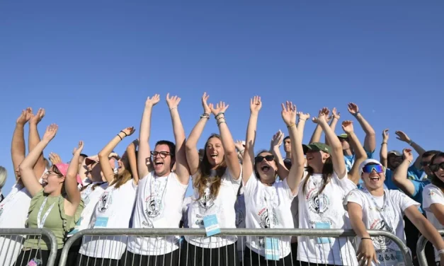 Los Jóvenes del Jubileo, «Manifiesto de una Iglesia Viva»