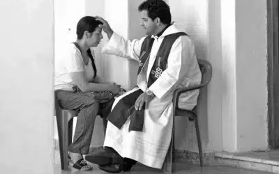 “El sacerdocio es el amor del corazón de Jesús”