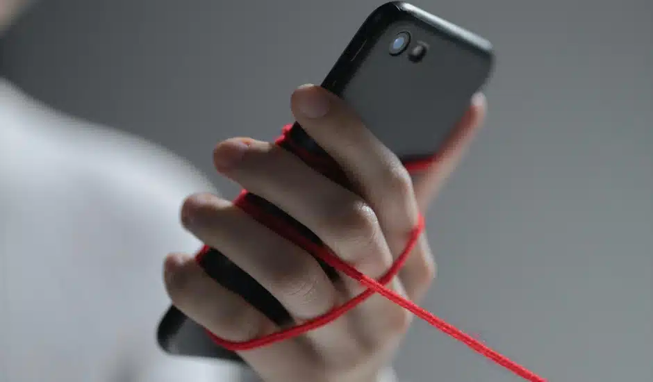 Encadenados al celular