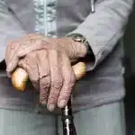 hand-3667026_1280