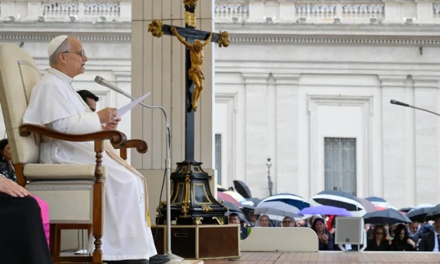 León XIV: el 11 de octubre, un Rosario por la paz en la Plaza de San Pedro