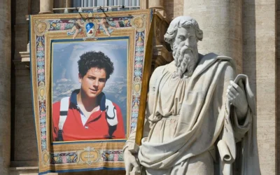 Madre de Acutis: Carlo toca muchos corazones, es un puente hacia Jesús