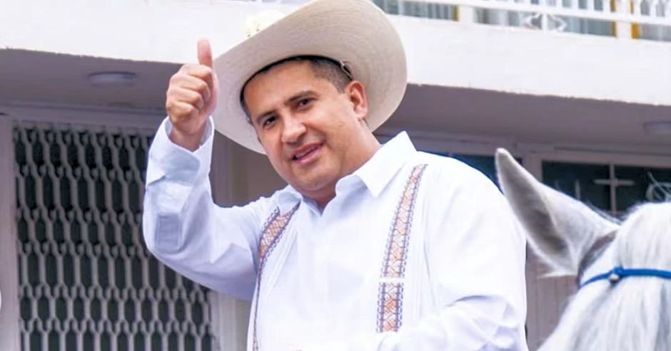 Episcopado mexicano declara ‘constructor de paz’ a Carlos Manzo tras su asesinato