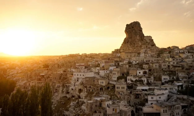 Un diálogo sobre el viaje del Papa a Turquía