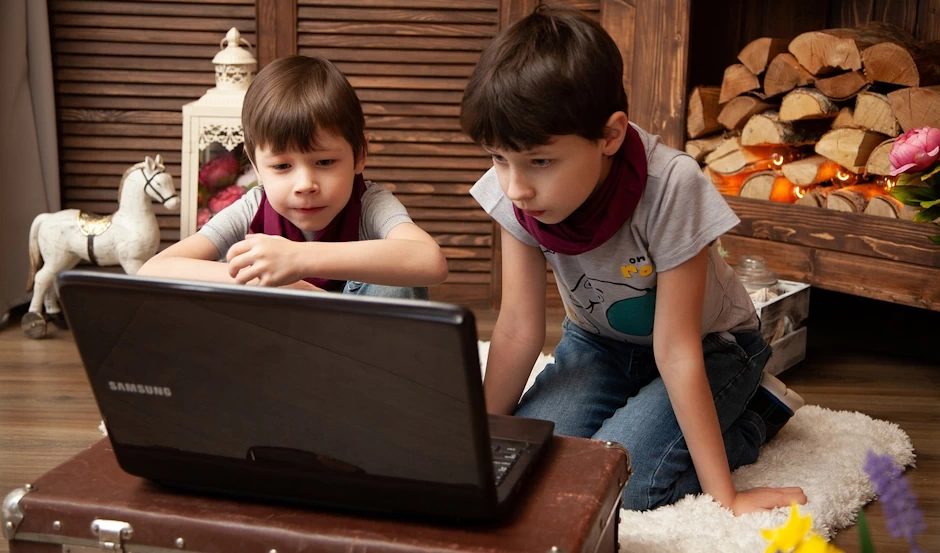 El Papa pide proteger la dignidad infantil ante la inteligencia artificial