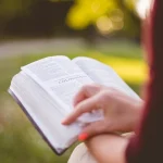 Escucha la voz de Dios people-2598752_1280