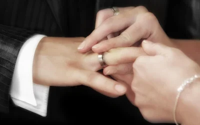 La monogamia no es un límite, el matrimonio promesa de infinito