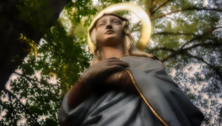 ¿Ni corredentora ni mediadora?