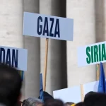 El Santo Padre pide construir