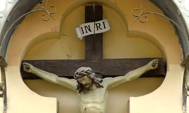 El Cordero inocente que quita el pecado y bautiza con el Espíritu Santo