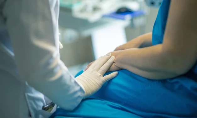 La belleza del cuidado a cada enfermo