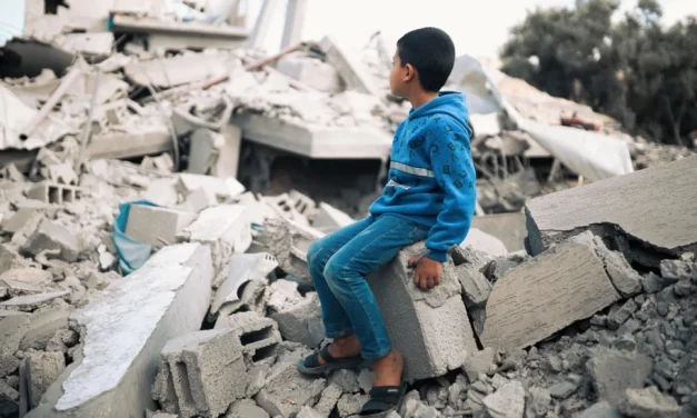 El grito del párroco de Gaza: “¡Es absolutamente necesario que cese la guerra!”