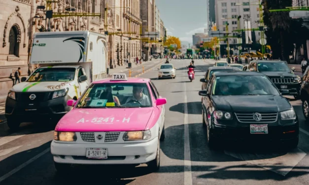 30 (40) años de error