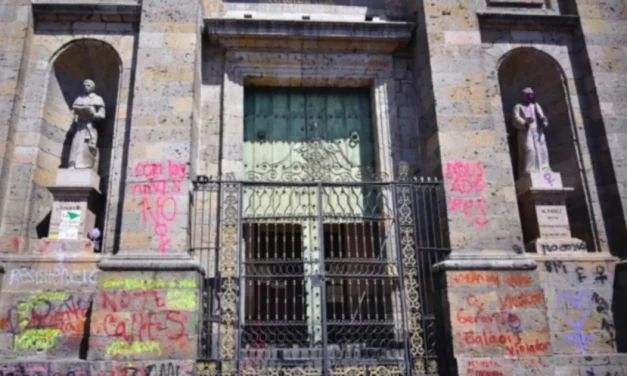 El 8M contra la Iglesia