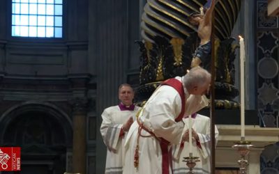 En un mundo en guerra, aprendamos de Cristo a no devolver el mal recibido