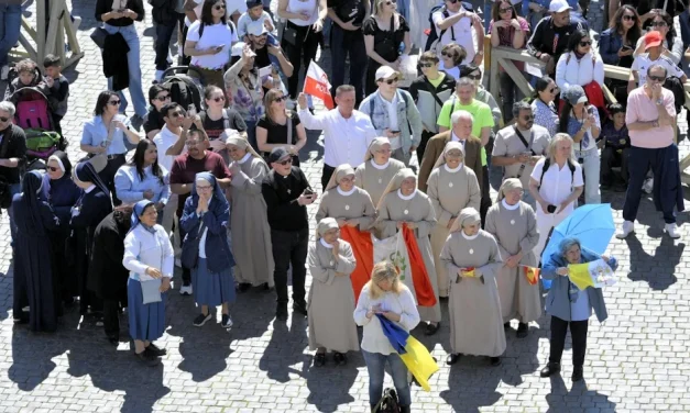 La santidad es un don, no el privilegio de unos pocos