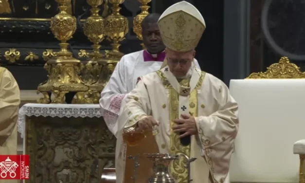 León XIV, primera Misa Crismal: se evangeliza con humildad sin imponer