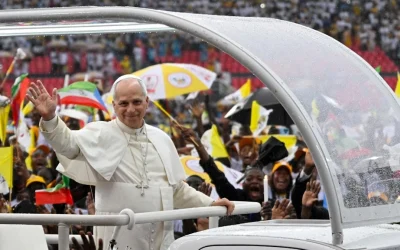 El relato en imágenes del viaje del Papa a África (video)