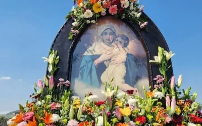 María Madre de la Iglesia, camino seguro de santificación