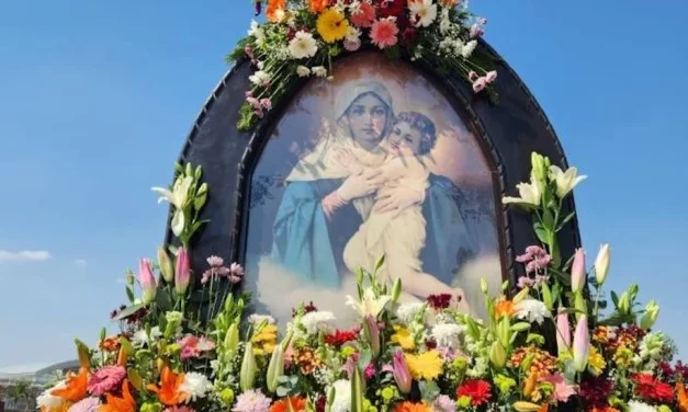 María Madre de la Iglesia, camino seguro de santificación