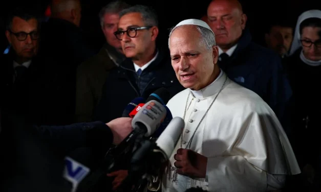 El Papa: la Iglesia anuncia el Evangelio. Si alguien me critica, que lo haga con la verdad