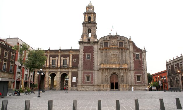Una ciudad de frailes: orígenes y desarrollo del Convento de Santo Domingo