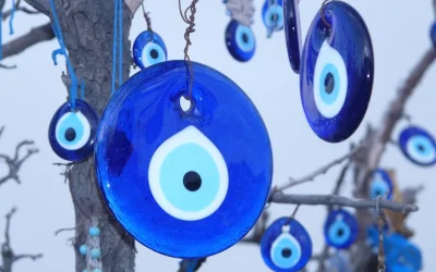 Amuletos ideológicos
