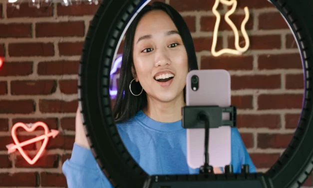 Influencers, youtubers, tiktokers, instagramers, streamers