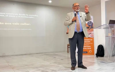 Rehabilitar el periodismo de encuentro en la era digital: Dr. Hidalgo Toledo