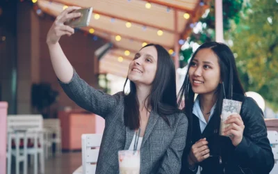 Las redes sociales pulverizan los recuerdos y anulan la vida privada
