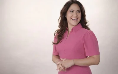 León XIV nombra a una mujer laica Prefecta del Dicasterio para la Comunicación