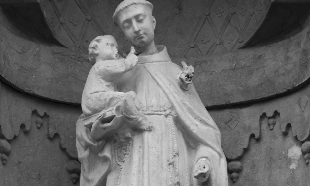 Dones singulares de algunos santos
